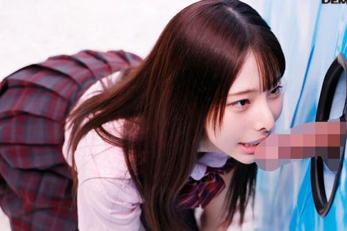 【MM】高校生カップルがトライする男子のペニス当て企画！童顔ミニ系少女jkが王様ゲームでNTRハメのエロ性行為！