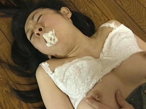 【ヘンリー塚本】美しき淑女、暴風の中で翻弄され、無情にも弄ばれる運命