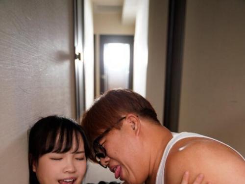 【レイプ】「ﾔﾀﾞｧｧｧｰ!ヤメてぇぇ！」巨漢の狂気じみた親戚に無残に犯される純真無垢な幼い美少女が、強引に汚され悲鳴を上げる背徳の凌辱物語！