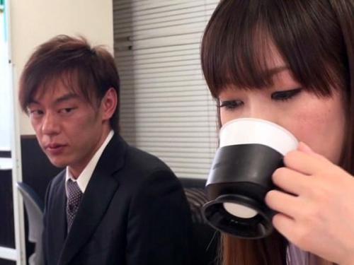 ＜キメセク＞女上司が禁断の薬で狂乱状態に！白目をむき、首を締められ、泡を吹きながら震える！異常な叫びをあげて絶頂連発の淫乱ボディにたっぷり注ぎ込む！！
