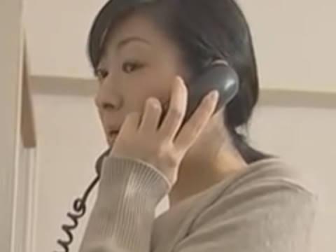【ヘンリー塚本】明日は何時に帰って来るの？20時ね…熟女巨乳人妻が隣人と結託して朝まで手コキ＆イラマチオの寝取られ