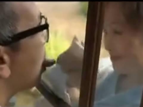 【ヘンリー塚本】お前の部屋で一発ハマりたい…巨乳の女中が家事もやりながら旦那様の下の世話まで引き受ける
