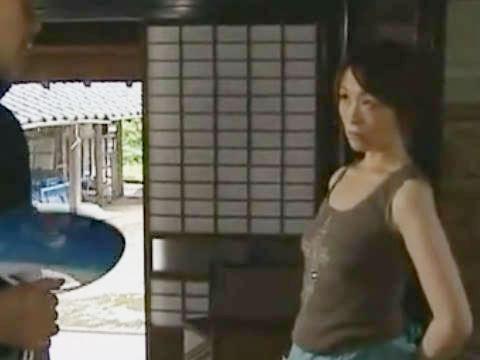 【ヘンリー塚本】奥さんいつも色っぽいな男をその気にさせる…熟女巨乳人妻が事情聴取に来た刑事にヤリ部屋で寝取られる