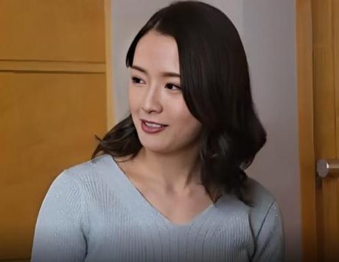 『お義兄さん…だめ…んああ…♥』旦那では満足できない美人妻…”旦那の兄”に迫られ抵抗しきれず潮吹き絶頂イキ【不倫NTR】