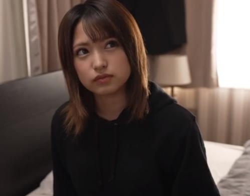 ＜渚みつき＞自宅に入り浸るクソ生意気なJK…無防備な姿に我慢できずレ●プしてロリまんこに大量中出し！！【美少女】