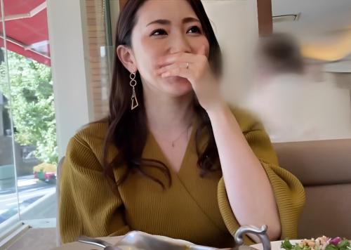 【素人】超美人！上品で清楚な美巨乳おっぱい熟女主婦が3P『ダメダメッ…またイクうッ♡』汗だくNTRセックスでメス堕ち