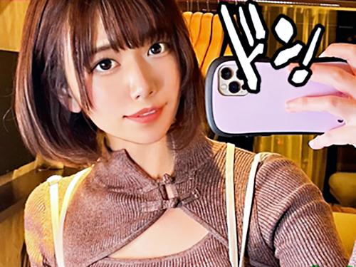 【素人】清楚女子大生//色白プリ尻♥黒髪ショートカット美少女コンカフェ店員※トイレで性欲ま◯こ弄りながらフェラ抜き性交！