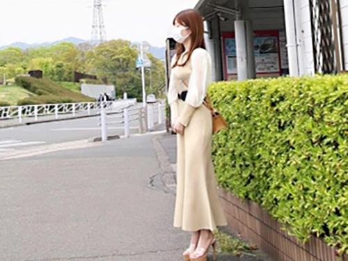 【人妻×ハ メ撮り】三十路前//色白くびれエロ尻♥東京八王子の美人アラサー奥様※性欲ダダ漏れ人妻ま◯こでド淫乱交尾！
