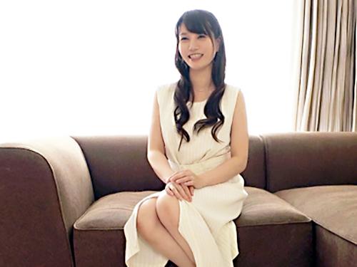 【熟女】三十路//美熟エロ尻♥30歳お上品な美人セックスレス奥様※性欲持て余す人妻ま◯こでド卑猥交尾！