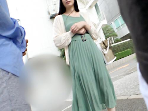 【巨乳人妻×ナンパ】三十路前の170cm高身長Eカップ♥清楚アラサー美人妻♡本物セレブが性欲ボディで潮吹き交尾！