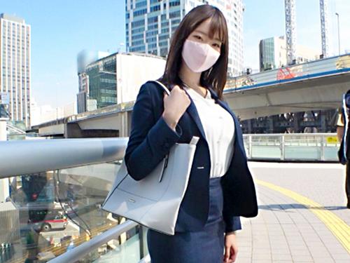 【爆乳美女×ナンパ】超乳Gカップ爆潮ボディ//色白エロ尻♥保険会社の営業スーツOL※大量潮吹き従順ま◯こでド変態交尾！