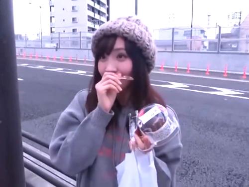 映えを気にして承認要求高めの可愛い女子大生ナンパしてMM号連れ込み❤彼氏いながら強引に押したらM性匂わせ口説いてハメ撮り
