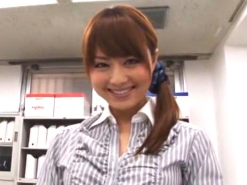 『ご馳走するから…家に遊びに来ない…？』美人な同僚に誘われ何かを期待して遊びに行くと…薬で眠らされ監禁拘束されて性玩具に…