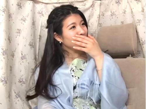 アンケートと謳いおっとり系のアラサーセレブ奥様ナンパして車連れ込み❤謝礼で釣り下着拝見中に悪戯したらドMな本性露にし発情…