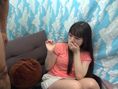 『えっ…こんなに大きいの…？』バイト娘ナンパして車連れ込み❤デカチン男の悩み相談お願いしたら興奮してエッチな要求拒めず…