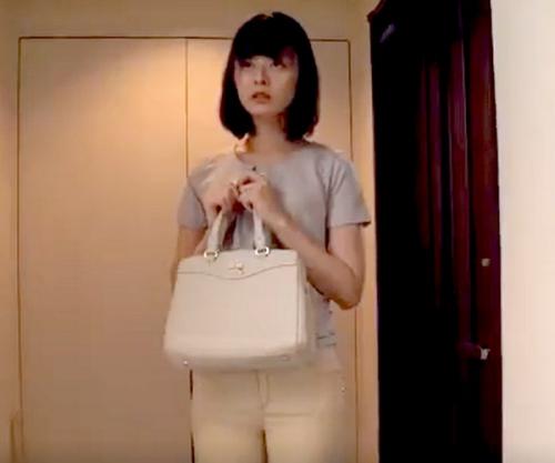 【月乃ルナ】同窓会でエッチしちゃった同級生人妻を、いいなり性処理ペットの、都合のイイセフレにしちゃったNTR性交…