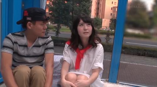 ピストンの多い2番街で見つけた代用ルースである。