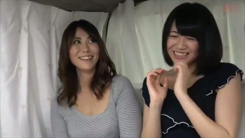 欲求不満な大人の女性たち、性的な誘惑に負けて…