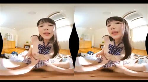 妹が腰を揺らすシミュレートリアルなメス表情の姿で猛烈な状態です。
