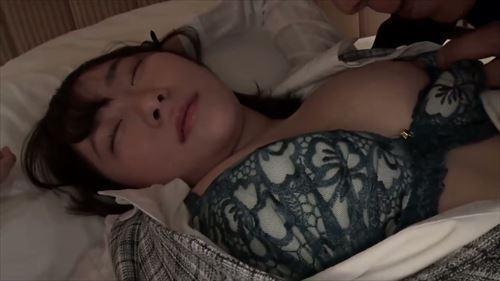 酔ったJKに制服着せて、イジワルな事したら、超エロい声出して、感じちゃってたよ
