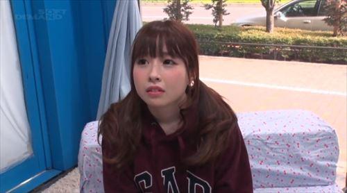 美しく磨かれた顔と極上のビジュアルが、録画されながら激しく犯され、エキサイトしまくる！