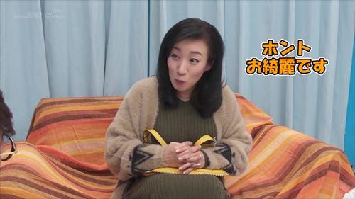 熟した女が激しく求められ、肉棒を膣に深く挿入される