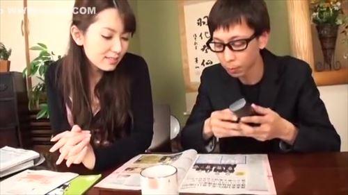 パンスト越しの体は敏感になり、快楽の波に溺れ、何度もイキ果てそう