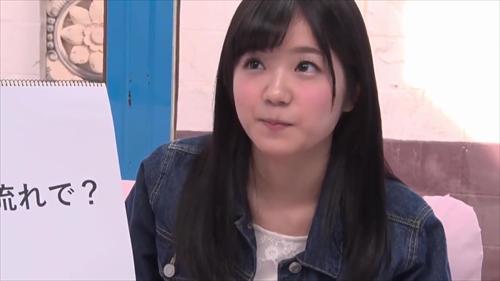 初心者女子大生をインタビューし、巨大なペニスを即座に挿入する。