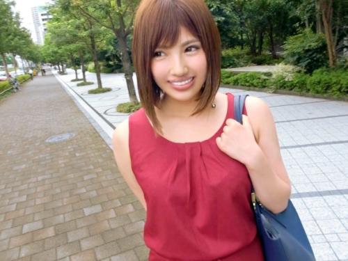 一般素人女性募集！自分の店が持ちたいと理由で応募してきたＥカップ美乳、レベルの高いルックス「みずきさん 23歳 ホステス」