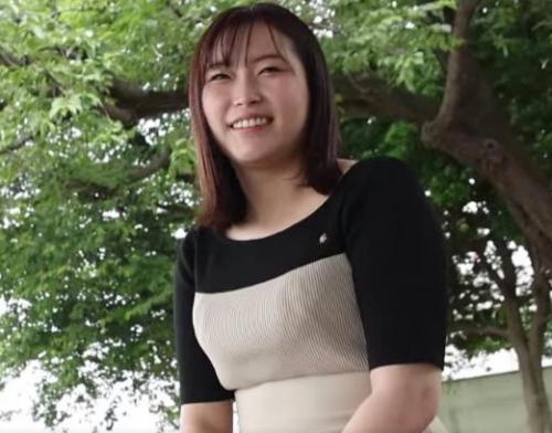 Ｊカップ爆乳・転勤妻ドキュメント！博多から埼玉に夫の転勤で越して来た若妻さん、知り合いもいないのでセフレ探し？！