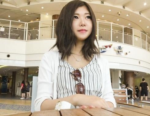 ＡＶに募集してきた人妻さんに、一般人をふりしたＡＶ男優がお相手します、指原○乃似の「ゆうこさん25歳」！