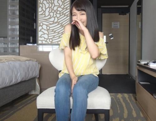 ヤリマン系ＯＬさんがＡＶ体験撮影！「まこちゃん20歳」は経験人数は100人超え、社内には穴兄弟だらけのビッチＯＬ！