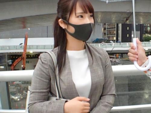 渋谷でインタビュー系ナンパ！美巨乳でプリケツ新卒フレッシュウーマン「みのりさん 22歳 不動産営業」