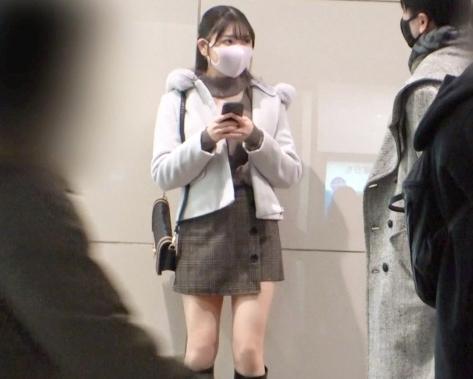 清楚系なお姉さんナンパ！声をかけると警戒心強めで塩対応、しつこく話を聞くとパパ活がすっぽかされたようなのでお金で…