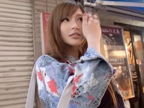 池袋の繁華街でナンパ開始！するといきなりド派手なファッションのギャル「レイラちゃん18歳」しかしガードはかなり固かった