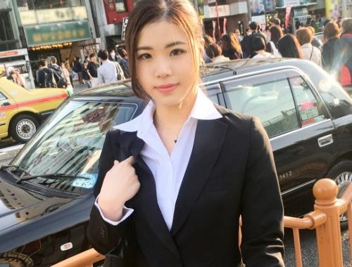上野駅周辺でナンパ開始！声をかけたのは就活中の「れいちゃん 20歳」エッチな事をしたら謝礼がでると伝えると…