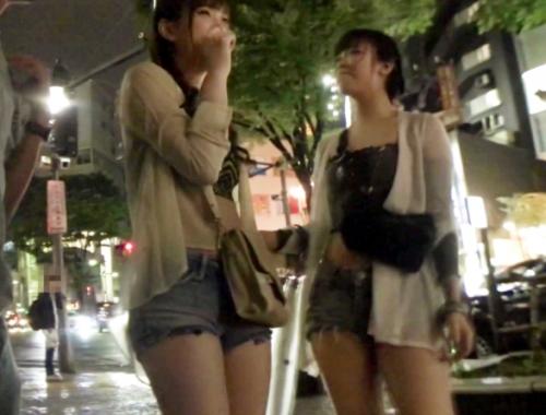 スレンダーギャル生中出し！渋谷のクラブでノリの良い二人組をゲット、肉食系ギャルの「みさきちゃん」