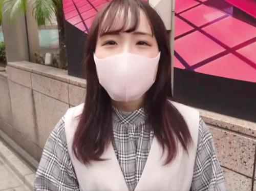 145cmのミニマムボディ、童顔女子大生の「ゆんちゃん22歳」が撮影にやって来た！