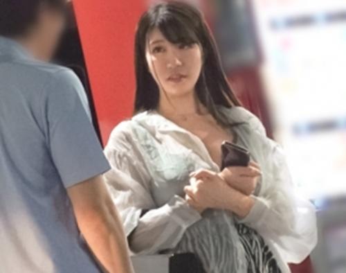 立ちんぼ女子に撮影交渉！Ｉカップ巨乳クール美女「れいかさん25歳」ギャラをハネ上げてゴム無しと撮影許可！