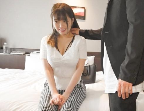 グラドルはめ撮り動画流出！人気絶頂中の「はるちゃん」が、会員制の高級裏風俗で生でハメる映像！