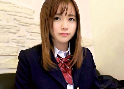 制服美少女ハメ撮り！卒後ホヤホヤの制服美少女「うたちゃん」が進学塾の先生とラブホでエッチ！