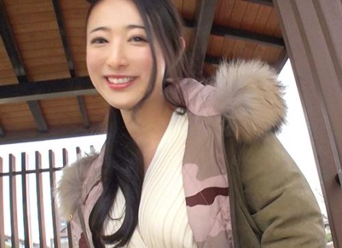 美少女を超えた絶対的美女がＡＶデビュー！ハイスぺ美女【松岡すず】がキャリアを捨ててＡＶ界に転身！