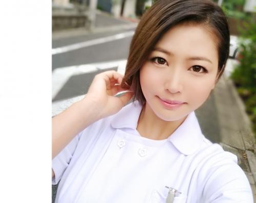 生ハメ中出し！Ｇカップ巨乳ナース「かほさん22歳」が入院患者の筆おろし！