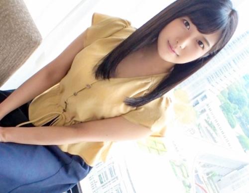 妹にしたい系美少女のモテ顔女子がＡＶ体験撮影！京都から上京し輸入業者で受付の仕事をしている「菜々さん 23歳」