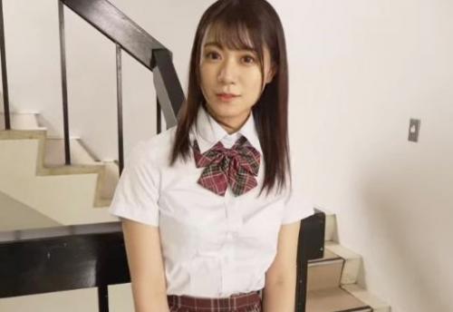 同級生「蒼乃美月」と過ごす学園エロ生活（完全主観）転校して来た制服美少女は、幼馴染の美月ちゃんだった！