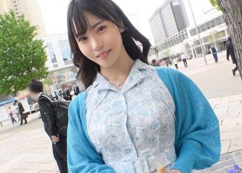 社長令嬢ナンパ！横浜みなとみらいでランチを何しようか悩んでいる美女を発見、これはお近づきになるチャンス！
