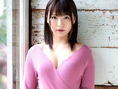 身長172cmモデル体型、20歳の美少女【真奈りおな】がＡＶデビュー！好奇心旺盛な美少女が、カメラの前に素肌をさらけ出す！