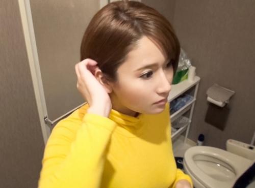 ヤリ部屋セックス隠し撮り！バーで知り合った、超美巨乳の「はるあちゃん 24歳」が泊りにやって来た！