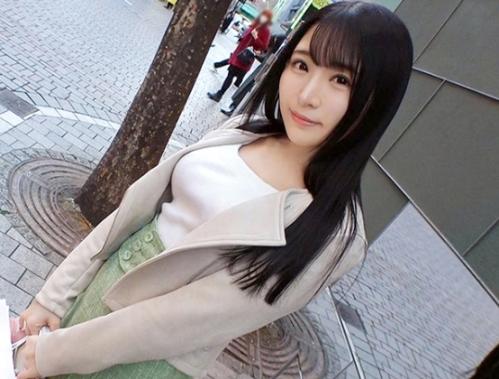 押しに弱そうなお姉さんナンパ！新宿で声をかけた「もかさん24歳」に買ったばかりの、ガーターベルト着て見せてとお願い…