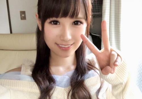 個人撮影・生ハメ中出し！とにかくかわいいドエロ美少女「まりあちゃん 21歳」彼氏の家で、おちんぽご奉仕！